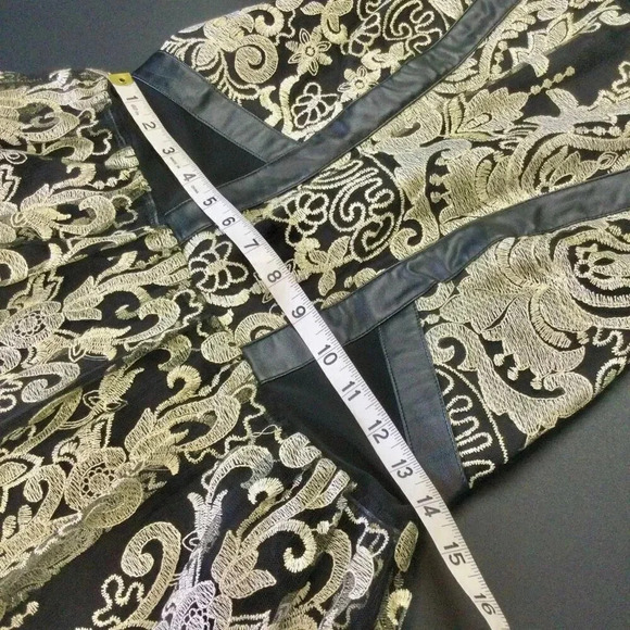 ASTR Womens Black Gold Lace Mesh Sleeveless Embroidered Mini Dress Large - Picture 10 of 12